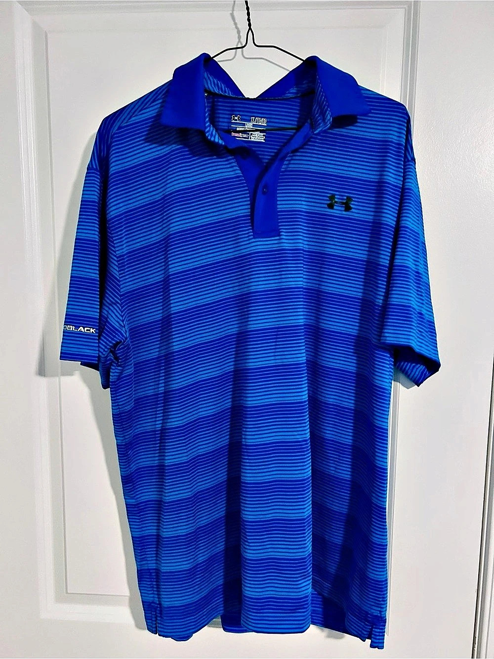 Under Armour Striped Polo in Blue XL Like New